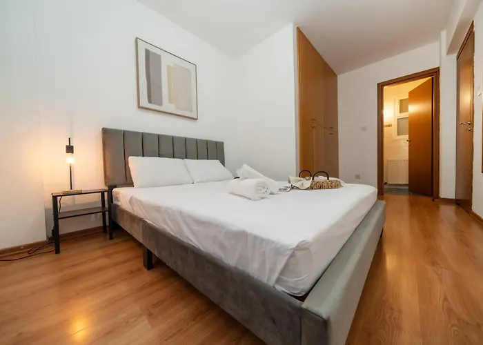 公寓 2 Bedroom Flat In Center