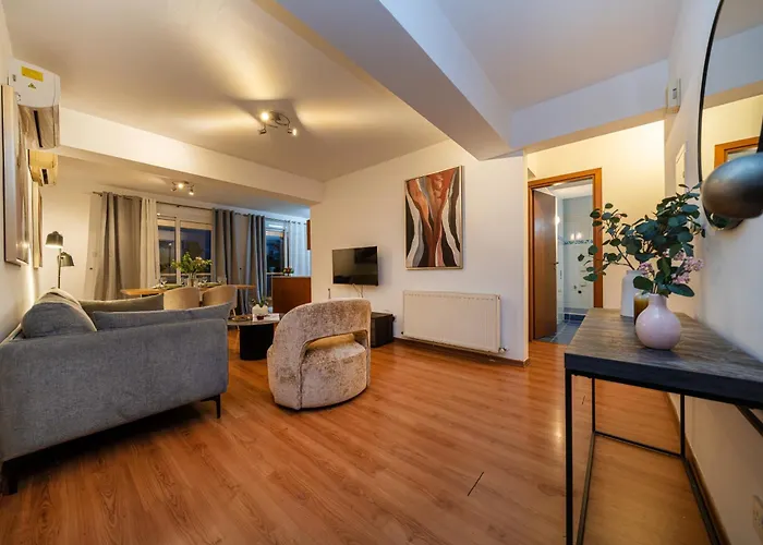 公寓 2 Bedroom Flat In Center 尼科西亚