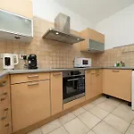 2 Bedroom Flat In Center *