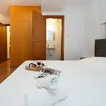 2 Bedroom Flat In Center